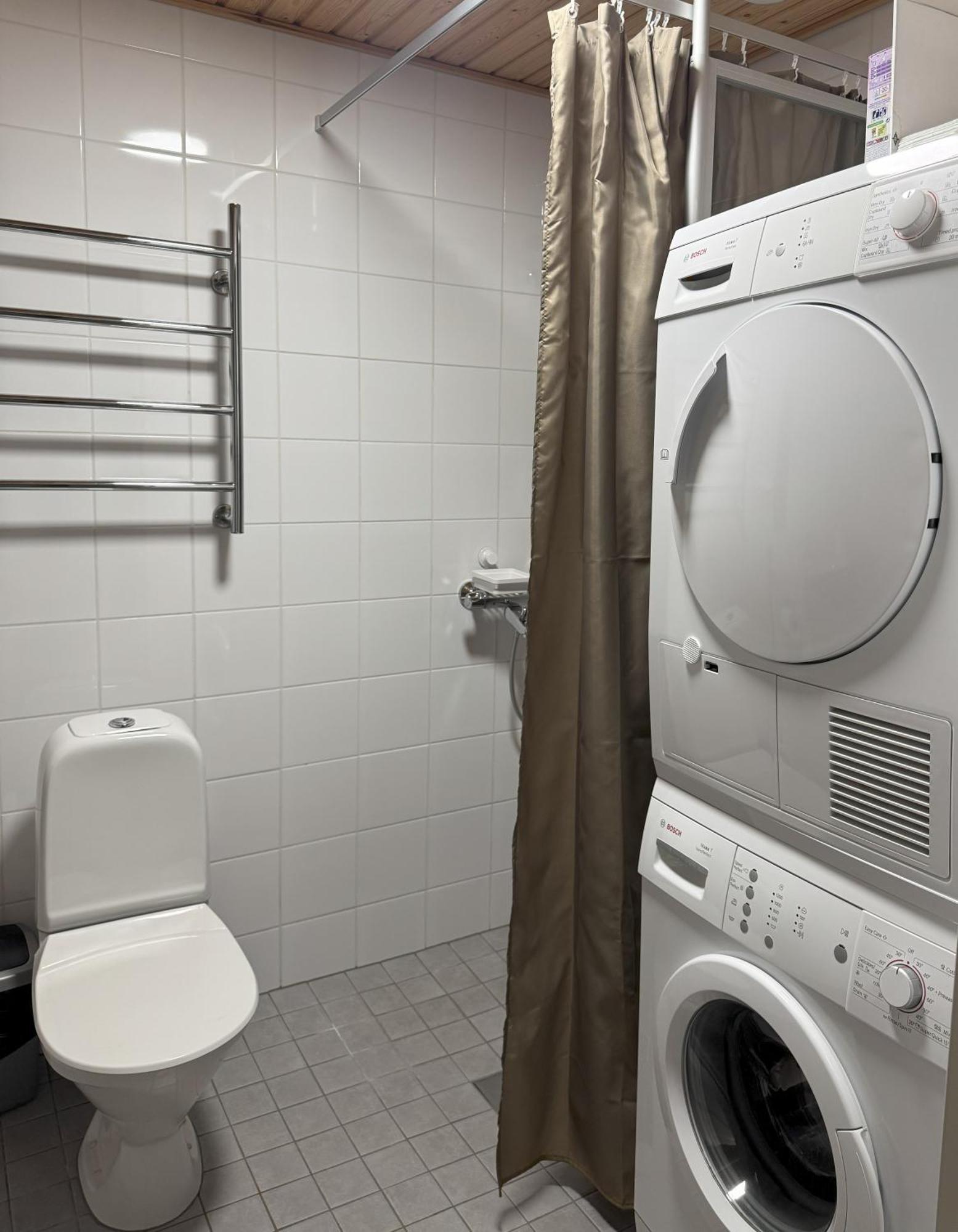 Gella Canalside Apartments With Sauna And Balcony In Address Saukonpaadenranta 4 Гельсінкі Екстер'єр фото